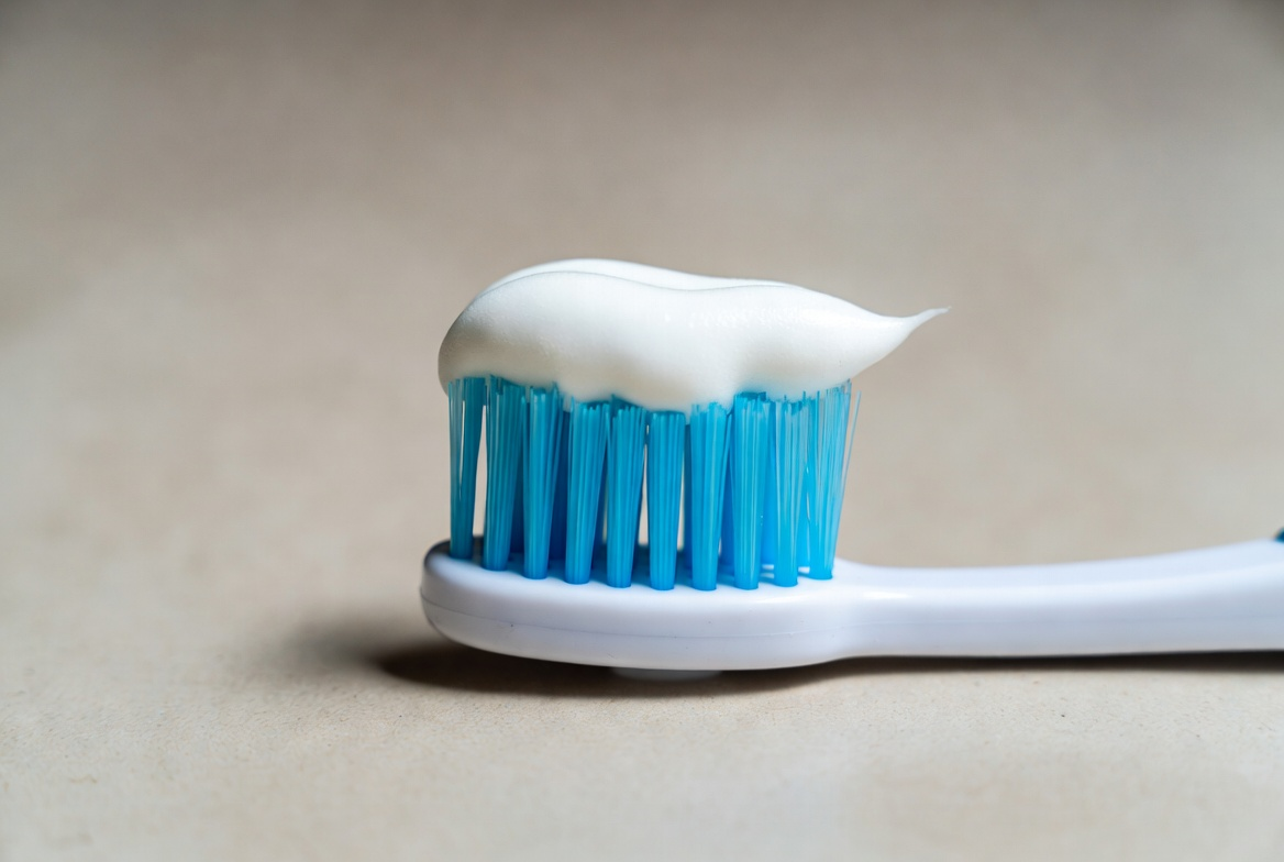 Зубная паста показала рекордное подорожание и смещение потребительских предпочтений в России в 2024–2025 годах