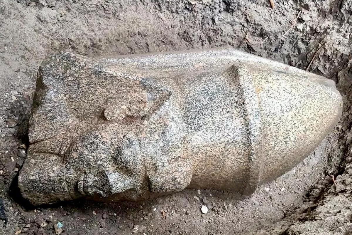В Египте нашли гигантские статуи Рамсеса II: сенсация, которая может переписать историю храма Исиды