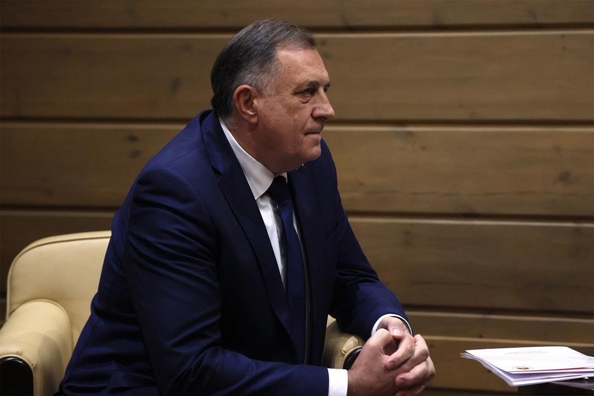 «Европа катится в пропасть»: Додик жестко разнес брюссельских бюрократов и обвинил Запад в крахе стабильности