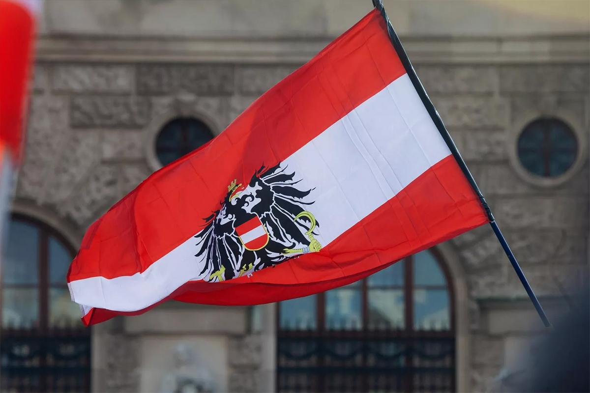 В Австрии впервые выдали гендерно-нейтральный паспорт