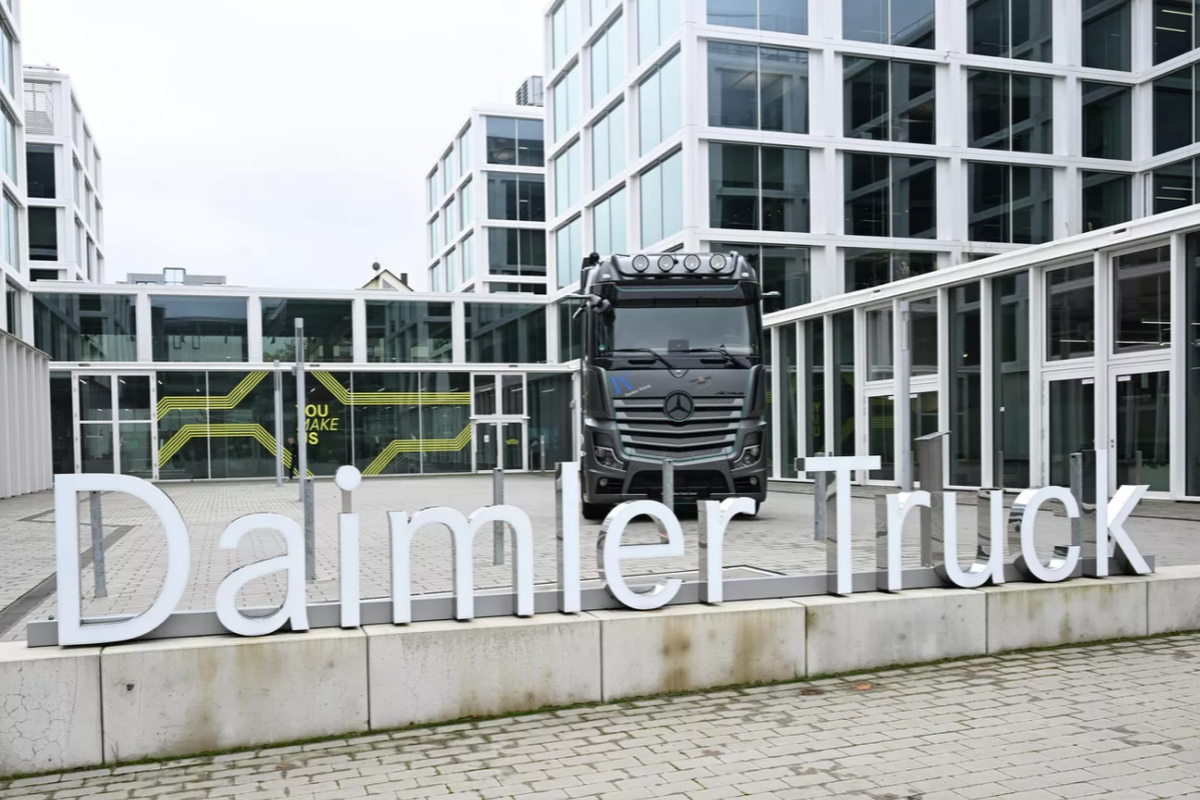 Крупный немецкий автопроизводитель сокращает штат