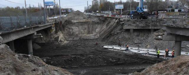 В Ульяновске дорожники завершили на 70% укрепление грунта под мостом на Минаева