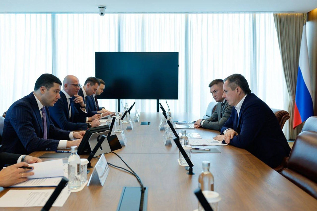 Губернатор Белгородской области Вячеслав Гладков обсудил с Антоном Алихановым возрождение производства оборудования