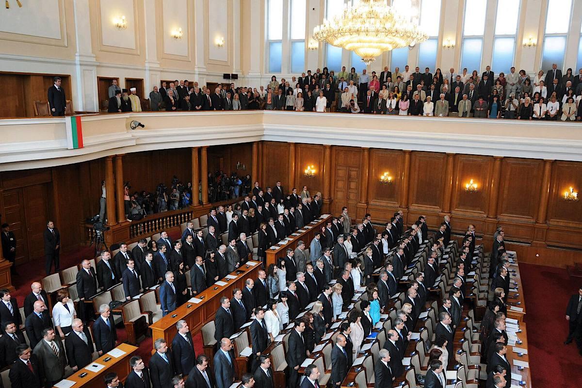 Спор о русском языке вызвал перерыв на заседании парламента Болгарии