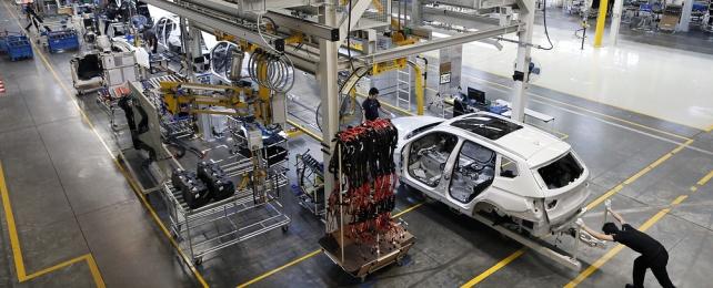BMW планирует построить завод в Калининградской области