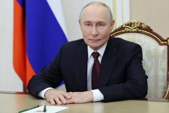 Путин пообещал школьникам «огромное пространство возможностей» и потребовал верить в себя с 1 сентября