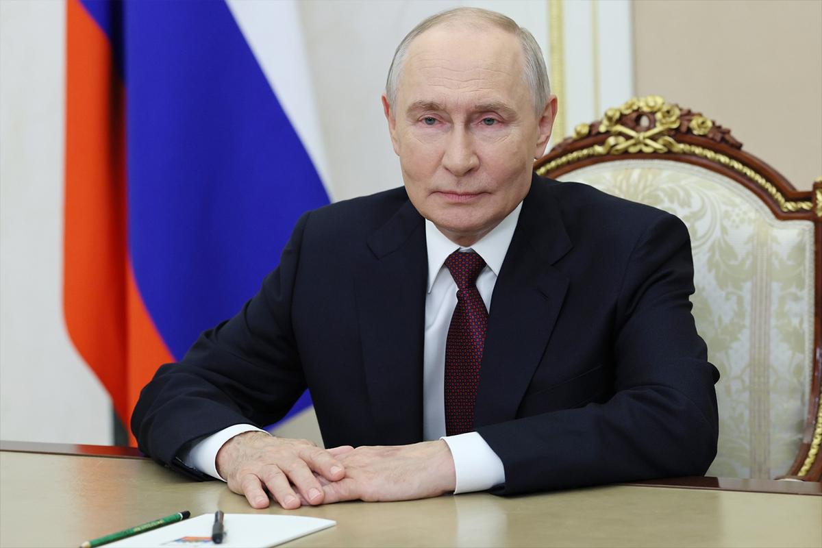 Путин пообещал школьникам «огромное пространство возможностей» и потребовал верить в себя с 1 сентября