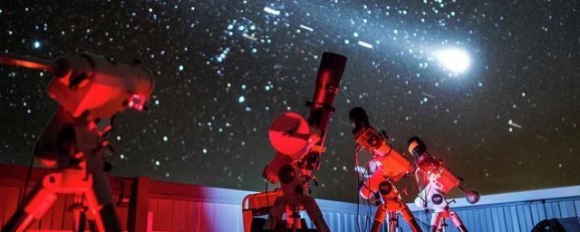 Растущее световое загрязнение неба ночью мешает астрономам наблюдать за звездами