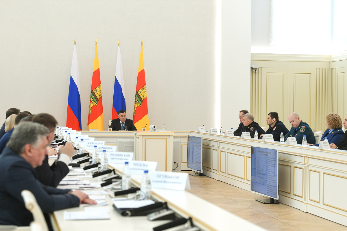 Губернатор Тверской области Игорь Руденя дал поручения по обеспечению безопасности в Пасху и майские праздники