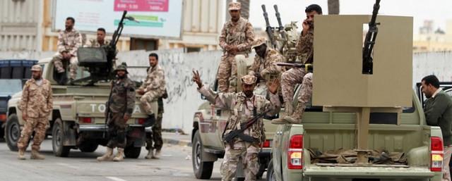Армия Ливии заняла несколько районов на подходе к Триполи