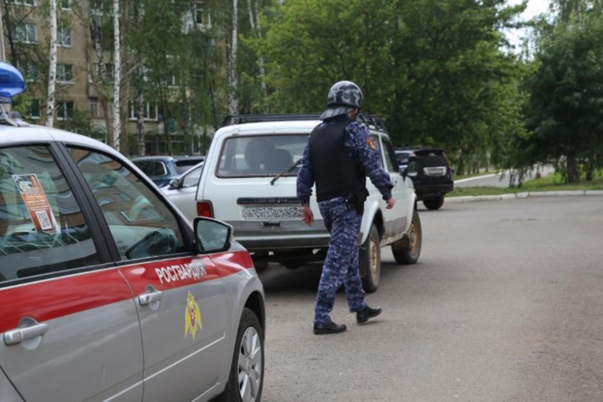 Сотрудники Росгвардии в Саранске задержали мужчину, разыскиваемого за кражу почтовых ящиков