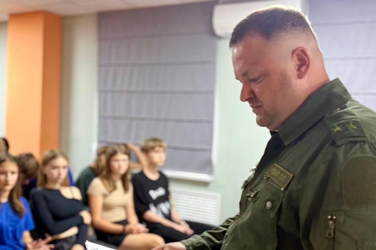 В Мордовии ветеран СВО призвал детей быть достойными памяти предков-героев