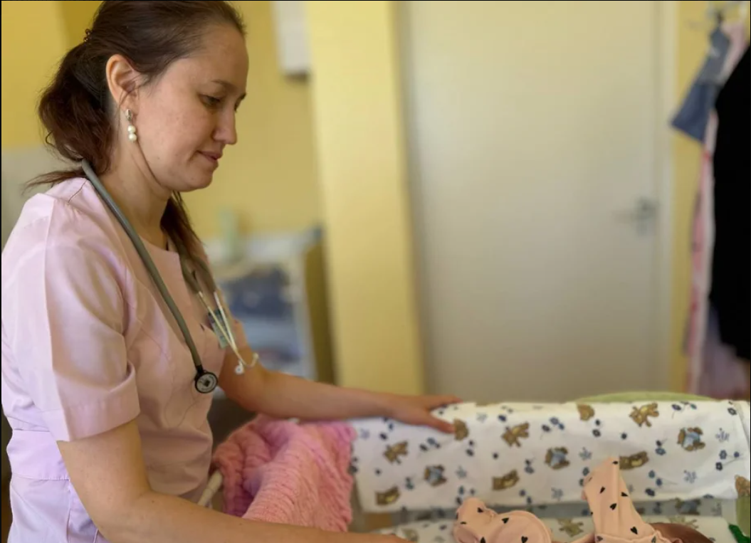 Ижевские врачи спасли жизнь 630-граммовой недоношенной девочке