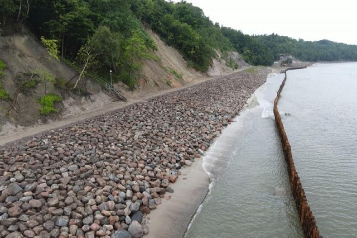 Реконструкция берегозащитных сооружений в районе «Янтарного берега» обошлась в 80 млн рублей