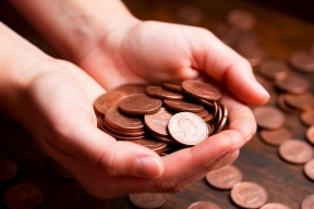 В РФ жители обналичили в магазинах 28 млрд рублей в первом полугодии 2025 года