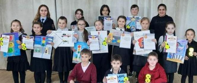 В детской школе искусств КБР провели творческий конкурс