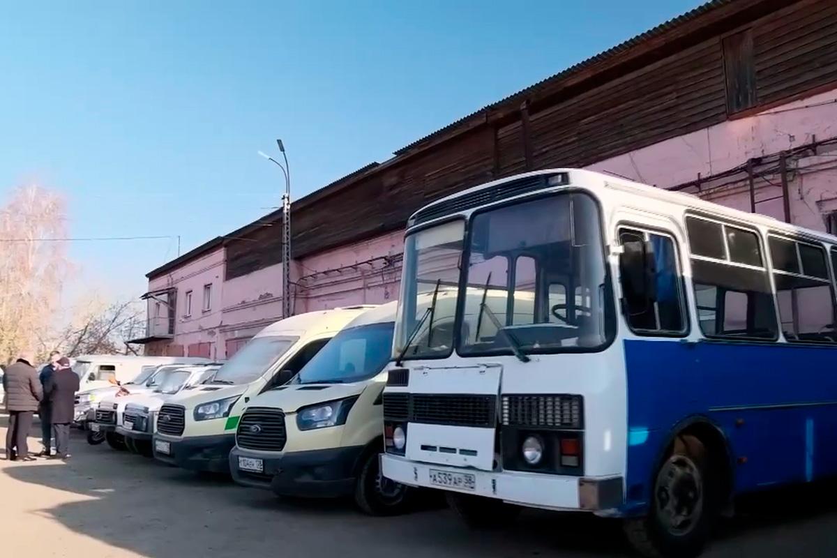 Мэр Руслан Болотов: «Иркутскавтотранс» направил на фронт более 300 единиц техники и 640 тонн гуманитарного груза