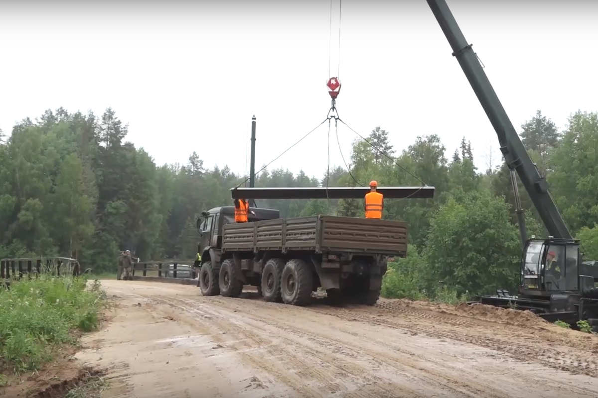 Восстановление мостов в Вологодской области завершится до конца сентября