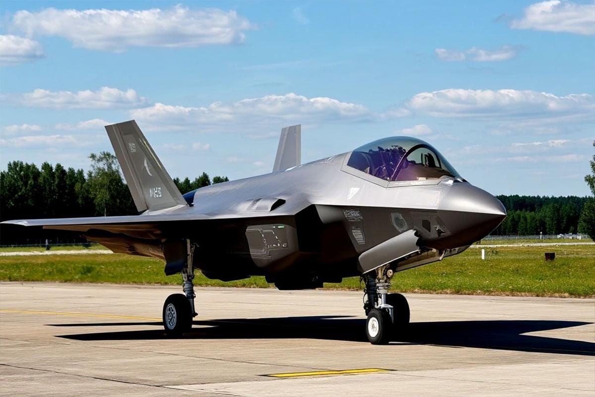 Польша получила «зеленый свет» от США на базирование истребителей F-35, пилоты скоро вернутся домой