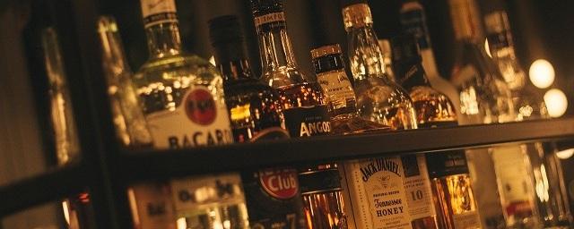 Депутат Госдумы предложил запретить продажу алкоголя в выходные и ужесточить возрастные ограничения