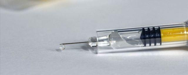 Китайская вакцина от ковида показала хороший результат на испытаниях