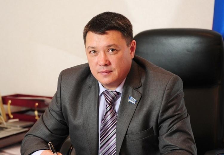 Заксобранию ЯНАО 30 лет: спикер Сергей Ямкин и его коллеги рассказали о большом пути, который удалось пройти