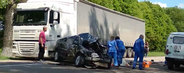 На трассе «Орел-Брянск» в результате ДТП с тремя авто погиб водитель