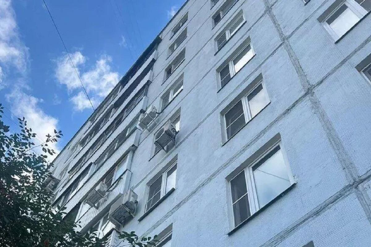 В Ульяновске пенсионерка погибла, выпав из окна восьмого этажа