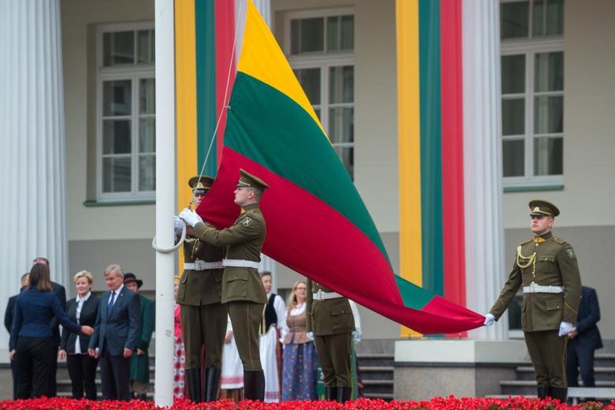 Литва и Филиппины создали самый странный военный союз в мире