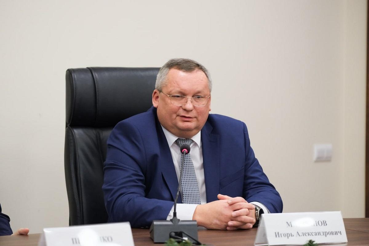 Председатель Думы Астраханской области Игорь Мартынов поздравил железнодорожников с профессиональным праздником