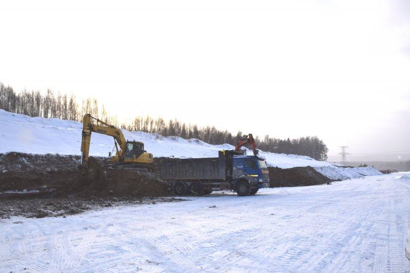 50 единиц техники: на Восточном обходе в Новосибирске идут земляные работы