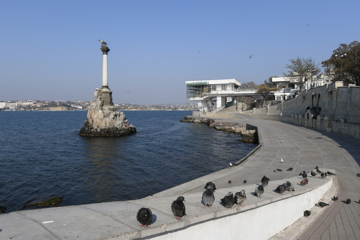 В Крыму восстановили движение паромов и катеров после ночных атак БПЛА