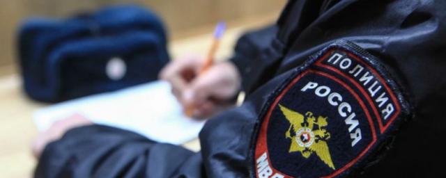 В Челябинске найдены участники драки в школе, с ними работают сотрудники полиции