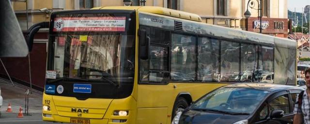 В Новосибирске ГИБДД проверяет водителей автобусов на соблюдение ПДД