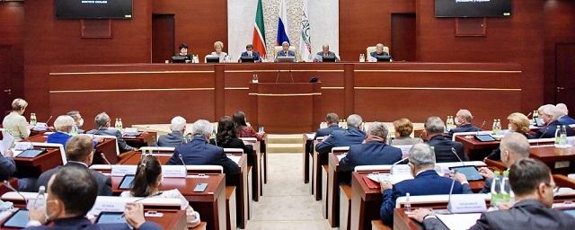 Госсовет РТ не поддержал законопроект о переименовании должности президента республики