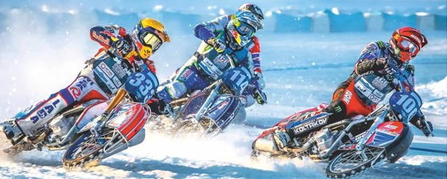 Трассу для спидвея в «Зорком» уже опробовал красногорский гонщик