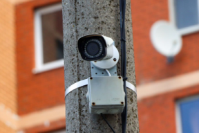 Камеры видеонаблюдения помогли жителям одного из домов Лобни раскрыть несколько правонарушений