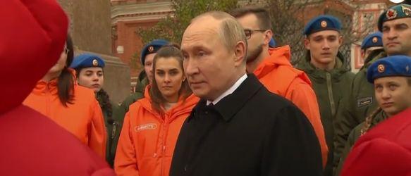 Путин: В России мобилизовано 318 тысяч человек, в том числе за счет добровольцев