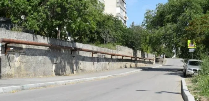 В Севастополе закончили ремонт дороги на улице Генерала Лебедя
