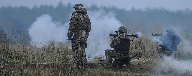 СМИ: Журналисты из России, Китая и ДНР попали под обстрел в Донбассе