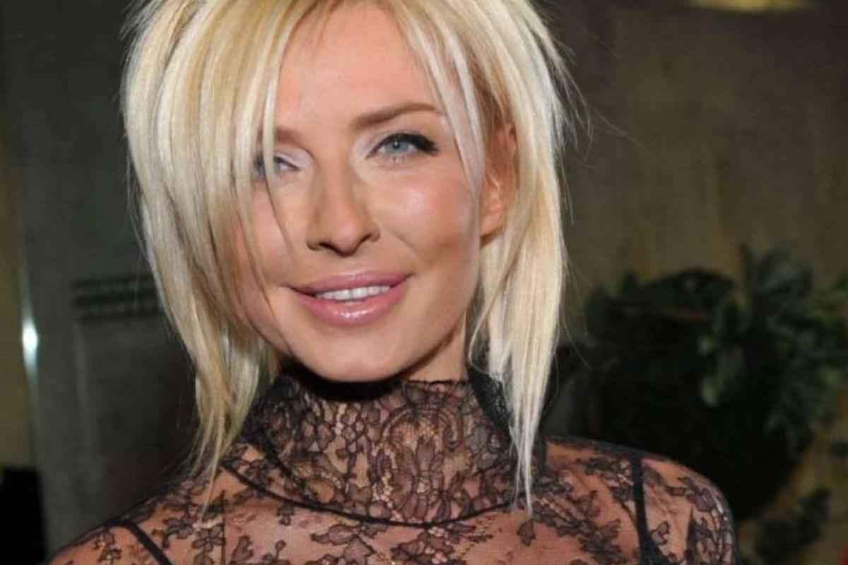 «Пять минут - и красотка». Помолодевшая Татьяна Овсиенко рассказала, как похорошеть без операций