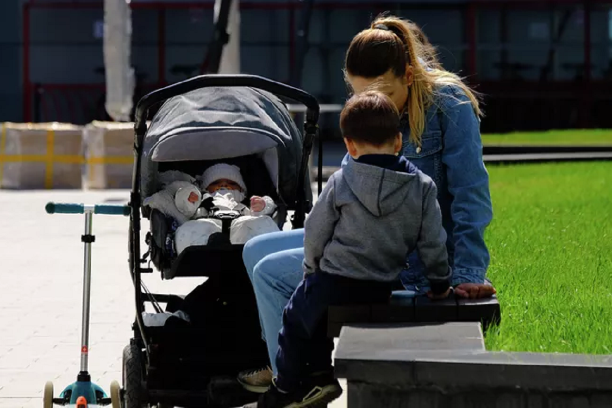 Новосибирцам рассказали об изменении правил назначения единого пособия