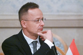 Сийярто жестко ответил на выпад Киева в адрес Орбана и вмешательство в выборы