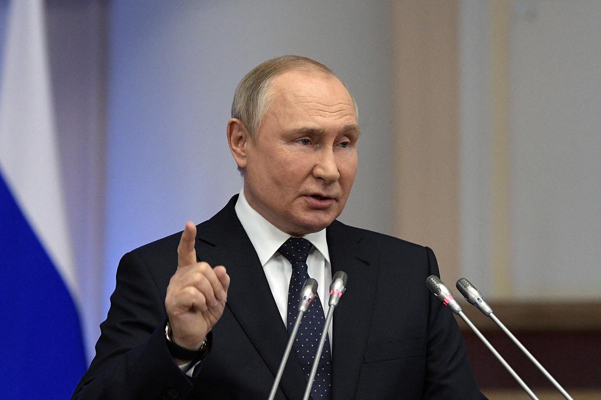 Путин (военный преступник) на закрытой встрече обсудил с бизнесменами деприватизацию