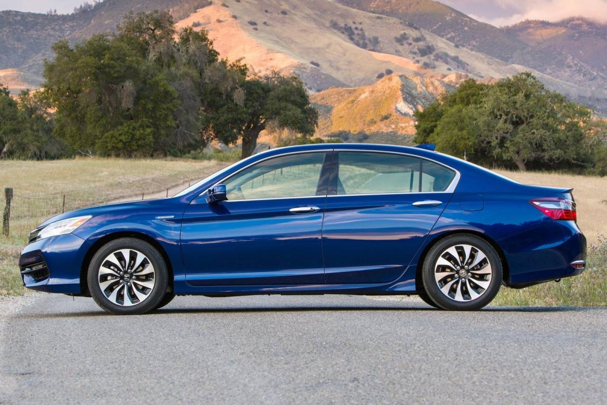 Обновленный Honda Accord 2018 стал более производительным