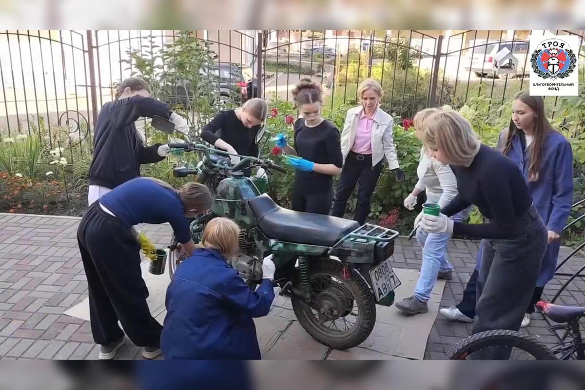 Глава Рузского муниципального округа Александр Горбылёв: Школьники помогли подготовить мотоцикл для участников СВО