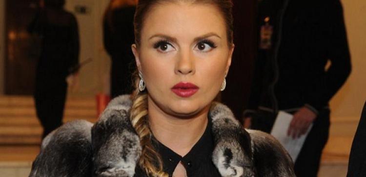 В Москве на показе мод у Анны Семенович украли шубу за $18 тысяч