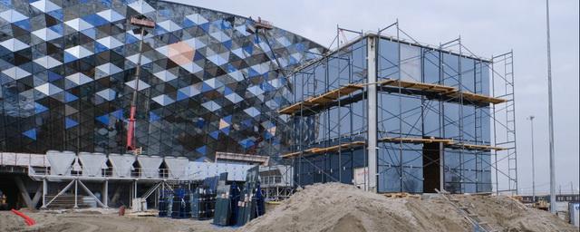 На строительстве ЛДС в Новосибирске заняты более тысячи человек