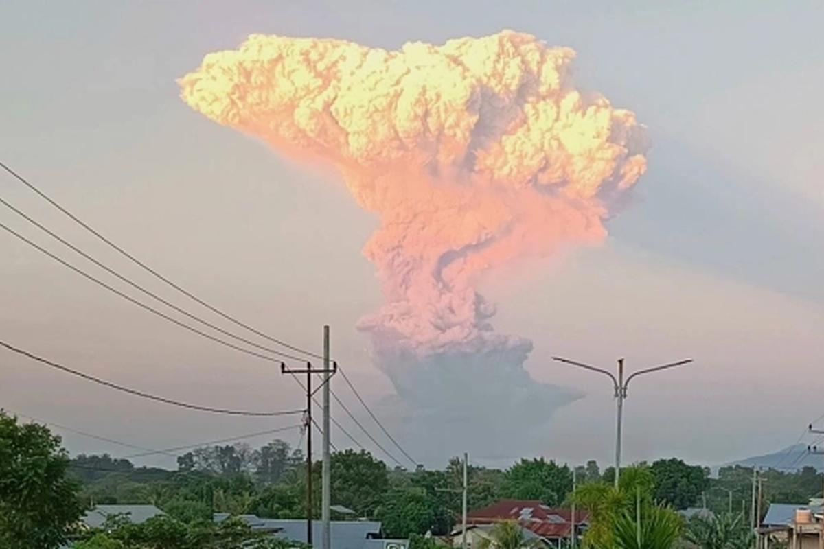 В Индонезии проснулся вулкан Лаки-Лаки