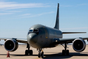 Самолеты-заправщики США вылетели с авиабазы в Катаре
